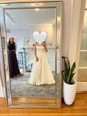 Truvelle Sylvia Wedding Dress